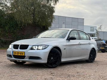 BMW 3-serie 318i High Executive/LED/VELGEN beschikbaar voor biedingen