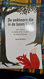 De eekhoorn die in de boom klimt, Annet Brinkhuis,, Boeken, Ophalen of Verzenden, Zo goed als nieuw