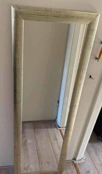 Spiegel 48x 140cm in perfecte staat beschikbaar voor biedingen