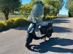 Sym Fiddle 2 incl 2 helmen en origineel beenkleed, Ophalen, Gebruikt, Maximaal 45 km/u, Benzine