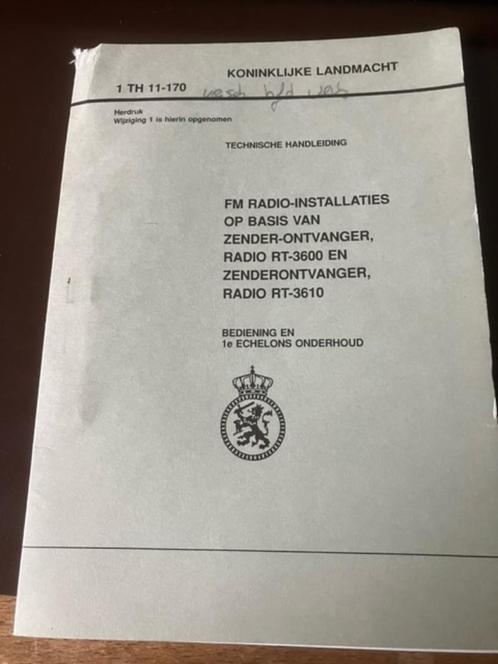 Voorschrift 1 TH 11-170 radio installatie RT 3600 ex leger, Verzamelen, Militaria | Algemeen, Landmacht, Boek of Tijdschrift, Nederland