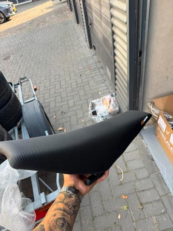 KTM Powerparts Zadel - EXC Modellen beschikbaar voor biedingen