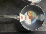Tefal wokpan, hapjespan en koekenpan, Huis en Inrichting, Keuken | Potten en Pannen, Keramische plaat, Pannenset, Ophalen of Verzenden
