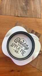 Rivièra Maison Quality Made Apple Pie Springform, Nieuw, Ophalen of Verzenden, Schaal of Schalen, Overige stijlen