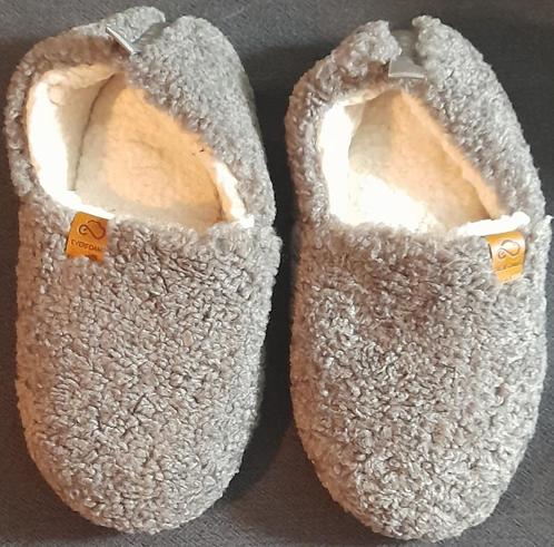 Grijze Everfoams damessloffen maat 36/37, Kleding | Dames, Schoenen, Zo goed als nieuw, Pantoffels of Sloffen, Grijs, Ophalen of Verzenden