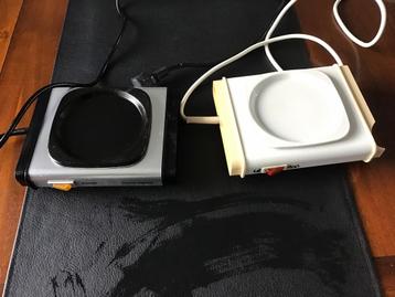 Te koop 2 warm houd plaatjes (theepot) beschikbaar voor biedingen