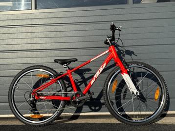 KTM 24 inch rood glans beschikbaar voor biedingen