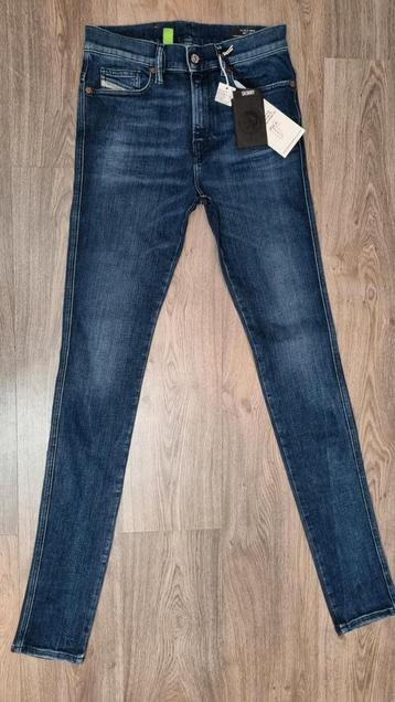 - NIEUWE- Diesel D-ISTORT W28 L34 = 28x34 SUPER SKINNY -  beschikbaar voor biedingen
