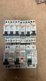 Merlin gerin automaten, Hobby en Vrije tijd, Elektronica-componenten, Ophalen of Verzenden, Zo goed als nieuw