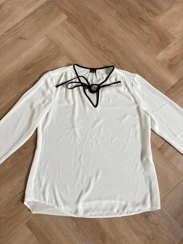 Super leuke S.Oliver blouse maat m beschikbaar voor biedingen