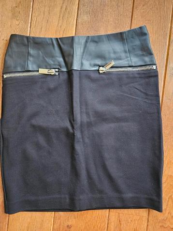 Zgan supertrash rokje maat S stretch beschikbaar voor biedingen