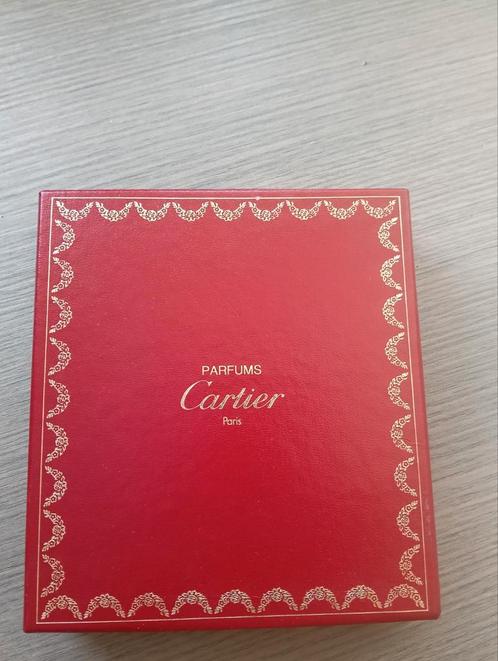 proefset Cartier parfums in originele verpakking, Sieraden, Tassen en Uiterlijk, Uiterlijk | Parfum, Gebruikt, Ophalen of Verzenden