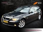 BMW 3 Serie Touring | Origineel NL | Dealer onderhouden | Cr, Auto's, BMW, 13 km/l, Zwart, 4 cilinders, Zwart