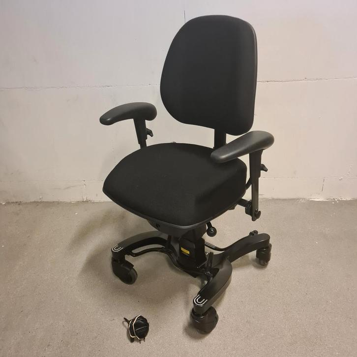 Vela Tango 700 EB trippelstoel electrisch hoog / laag, Diversen, Verpleegmiddelen, Ophalen