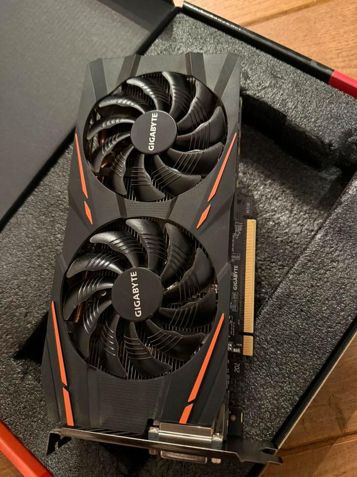 GIGABYTE Radeon RX580 8Gb, Computers en Software, Videokaarten, PCI, GDDR5, DVI, Ophalen of Verzenden