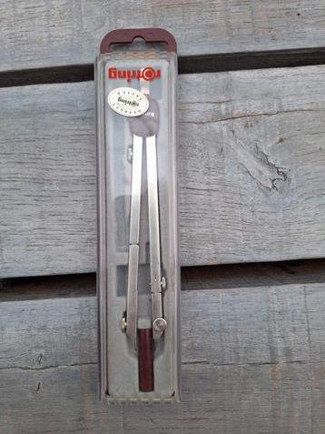 Rotring passer in originele verpakking beschikbaar voor biedingen