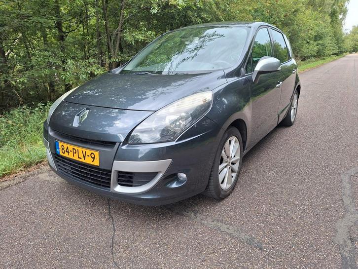 Nieuwe apk Renault Scénic 1.6 16V 81KW 2011 Grijs lpg 3, Auto's, Renault, Particulier, Scénic, ABS, Adaptieve lichten, Airbags