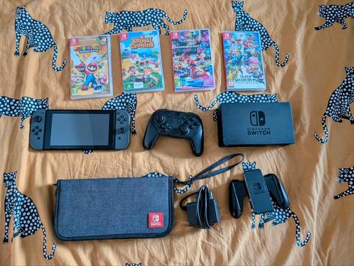 Nintendo Switch Incl. Games, Pro Controller, SD kaart & Hoes, Spelcomputers en Games, Spelcomputers | Nintendo Switch, Gebruikt