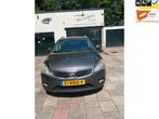Kia cee'd 1.4 CVVT X-ecutive (bj 2010), Euro 5, Gebruikt, 4 cilinders, 1396 cc
