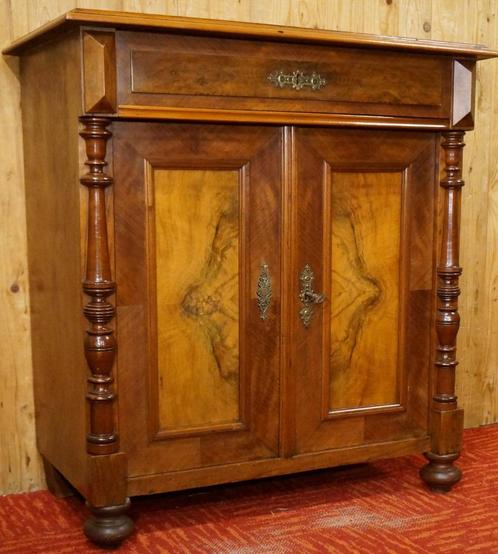 Antiek kastje Strak Penantkastje Oude Commode TV meubel kast, Antiek en Kunst, Antiek | Meubels | Kasten, Ophalen