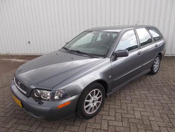 Volvo V40 1.8 Europa ( APK 06-02-2026 ) (bj 2005) beschikbaar voor biedingen