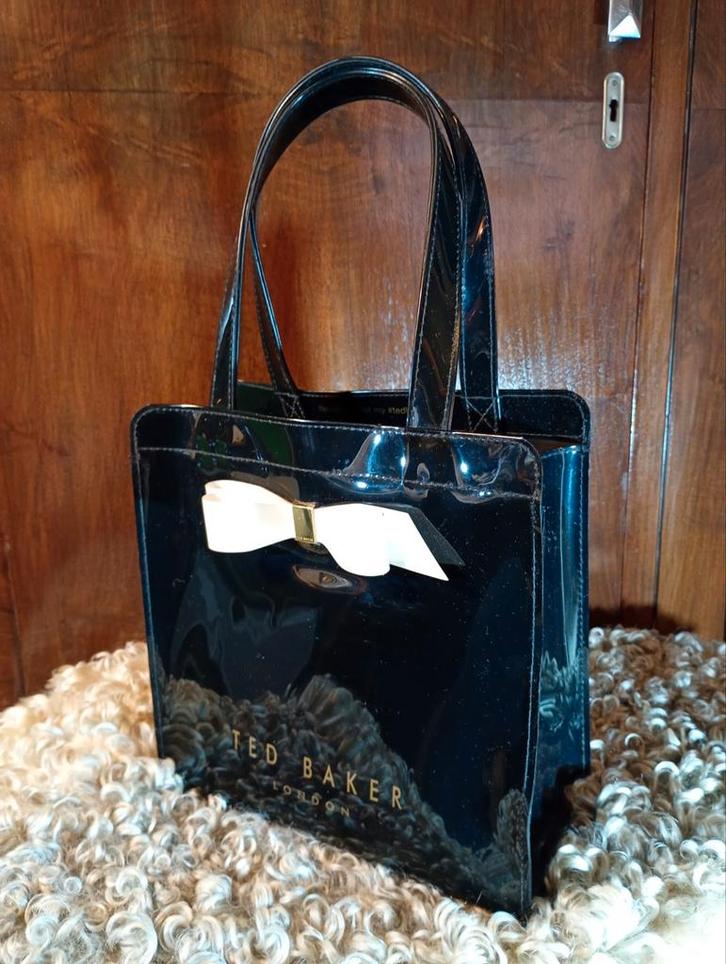 Ted Baker Handtas zgan, Sieraden, Tassen en Uiterlijk, Tassen | Damestassen, Zo goed als nieuw, Handtas, Zwart, Ophalen of Verzenden