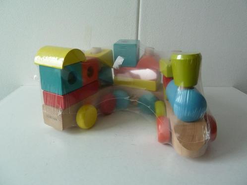 Houten speelgoed trein nieuw in verpakking, Kinderen en Baby's, Speelgoed | Houten speelgoed, Nieuw, Overige typen, Ophalen of Verzenden