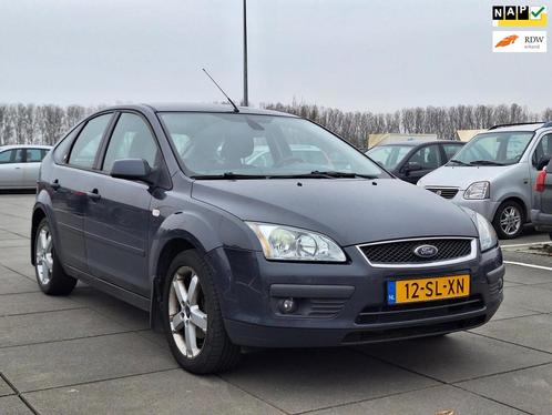 Ford Focus €2350,-1.6-16V Ghia Nwe Apk 2026 Airco Nappas, Auto's, Ford, Bedrijf, Te koop, Focus, ABS, Airbags, Airconditioning