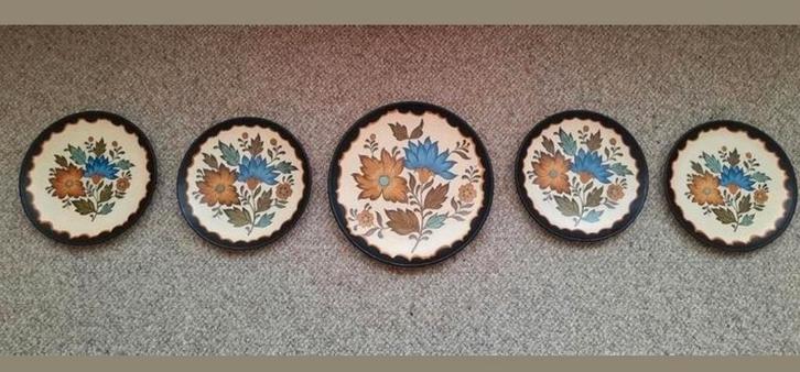 Vintage,"Flora" Gouda Plateel Holland Handwerk wandbordenset, Antiek en Kunst, Antiek | Wandborden en Tegels, Ophalen of Verzenden