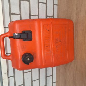25 ltr tank Yamaha  beschikbaar voor biedingen