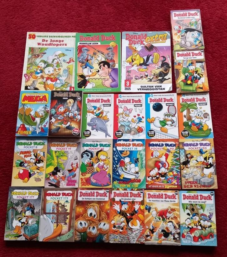 23 Donald Duck pockets + stripboeken, Boeken, Stripboeken, Zo goed als nieuw, Meerdere stripboeken, Ophalen of Verzenden