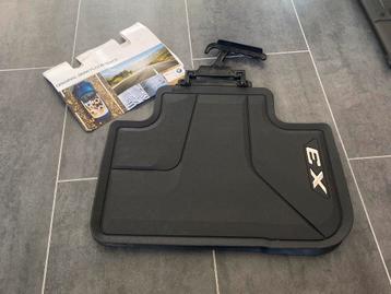 2x BMW X3 Rubberen vloermat achter beschikbaar voor biedingen