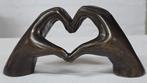 HANDEN MAKEN HART / bronzen beeld, Ophalen of Verzenden