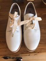 Tamaris pure relax mt. 40 wit, Ophalen of Verzenden, Zo goed als nieuw, Wit, Sneakers of Gympen