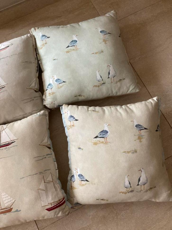 Set van 4 sierkussens - maritiem thema, Huis en Inrichting, Woonaccessoires | Kussens, Zo goed als nieuw, Beige, Vierkant, Ophalen of Verzenden