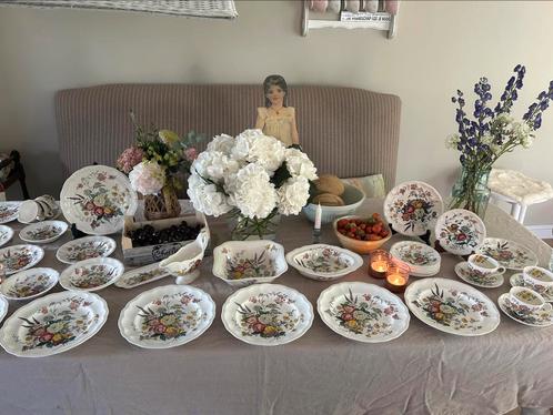 Spode Gainesborough antiek compl servies izg handbeschilderd, Antiek en Kunst, Antiek | Servies compleet, Ophalen
