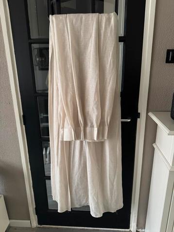 Vitrages taupe/goud 2 stuks beschikbaar voor biedingen