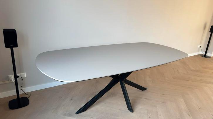 Ovale Fenix Eettafel Beige Arizona - Matrix Onderstel, Huis en Inrichting, Tafels | Eettafels, Zo goed als nieuw, 100 tot 150 cm