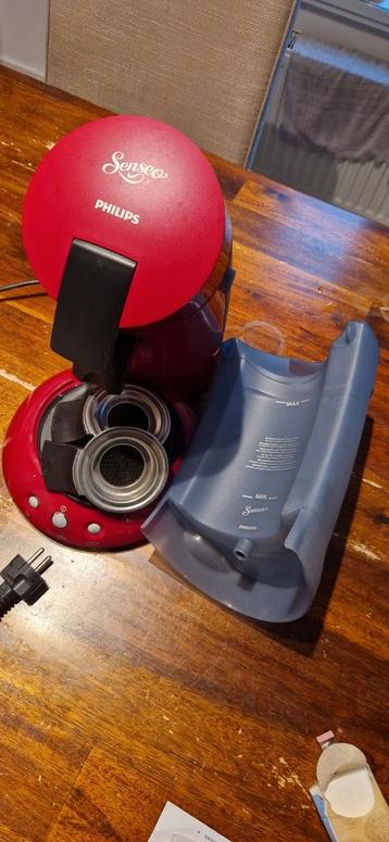 Rode senseo met extra groot waterreservoir  beschikbaar voor biedingen