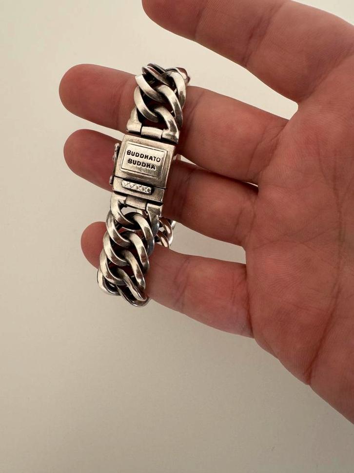 Buddha to Buddha Ben XL Armband - Zilver -, Sieraden, Tassen en Uiterlijk, Ringen, Zo goed als nieuw, Dame of Heer, 17 tot 18