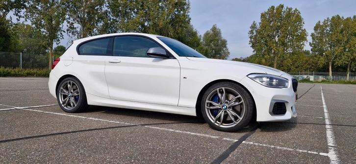 BMW 1-Serie M140i 250KW 3DR Aut8 2016 Wit, Auto's, BMW, Particulier, 1-Serie, ABS, Airbags, Airconditioning, Android Auto, Apple Carplay