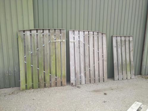Schutting poort + schutting, Tuin en Terras, Tuinhekken en Hekwerk, Zo goed als nieuw, Tuinhek, Hout, Ophalen of Verzenden