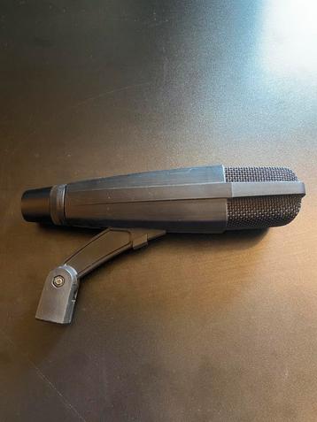 Sennheiser MD 421 II beschikbaar voor biedingen