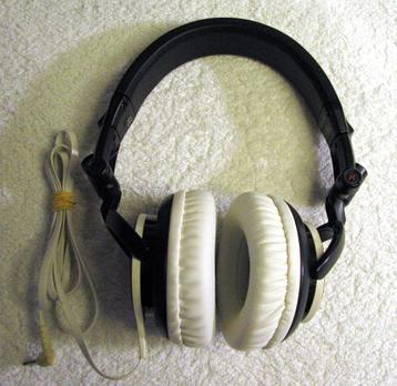 Sony mdr-v55 DJ hoofdtelefoon met nieuwe oorkussens beschikbaar voor biedingen