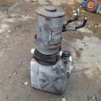 Hydrauliekpomp 24 volt 3 KW met reservoir, Ophalen, Gebruikt
