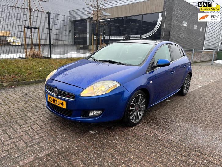 Fiat Bravo 1.4 T-Jet Sport 150PK Panorama dak Zie tekst! Opk, Auto's, Fiat, Bedrijf, Te koop, Bravo, ABS, Airbags, Airconditioning