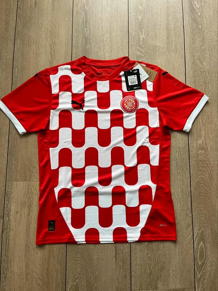 Nieuw origineel Girona voetbalshirt 24/25 shirt, maat M, Sport en Fitness, Voetbal, Nieuw, Shirt, Maat M, Ophalen of Verzenden