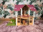 Leuk houten poppenhuis met meubels, Ophalen of Verzenden, Zo goed als nieuw, Poppenhuis