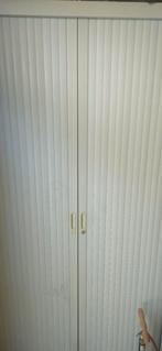 Stalen kast met 2 roldeuren gratis, Ophalen of Verzenden, Gebruikt, 25 tot 50 cm, 200 cm of meer