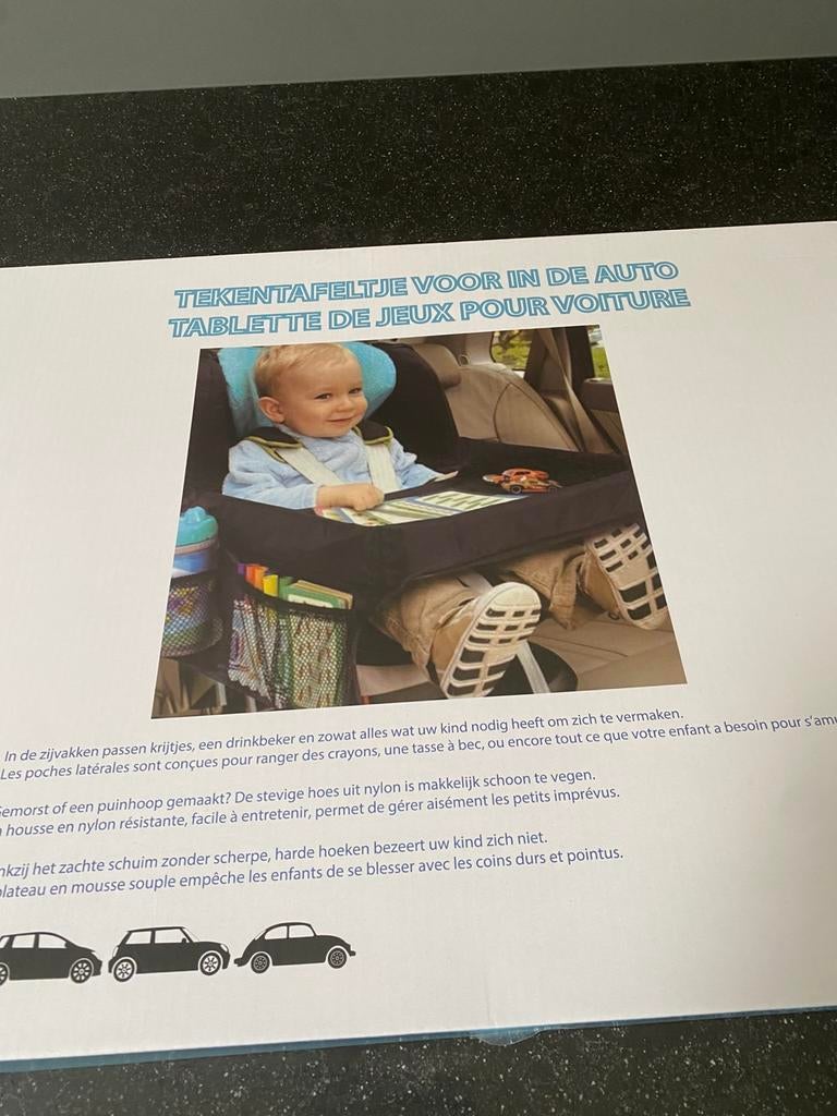 Tafeltje voor in de auto nieuw, Ophalen, Zo goed als nieuw